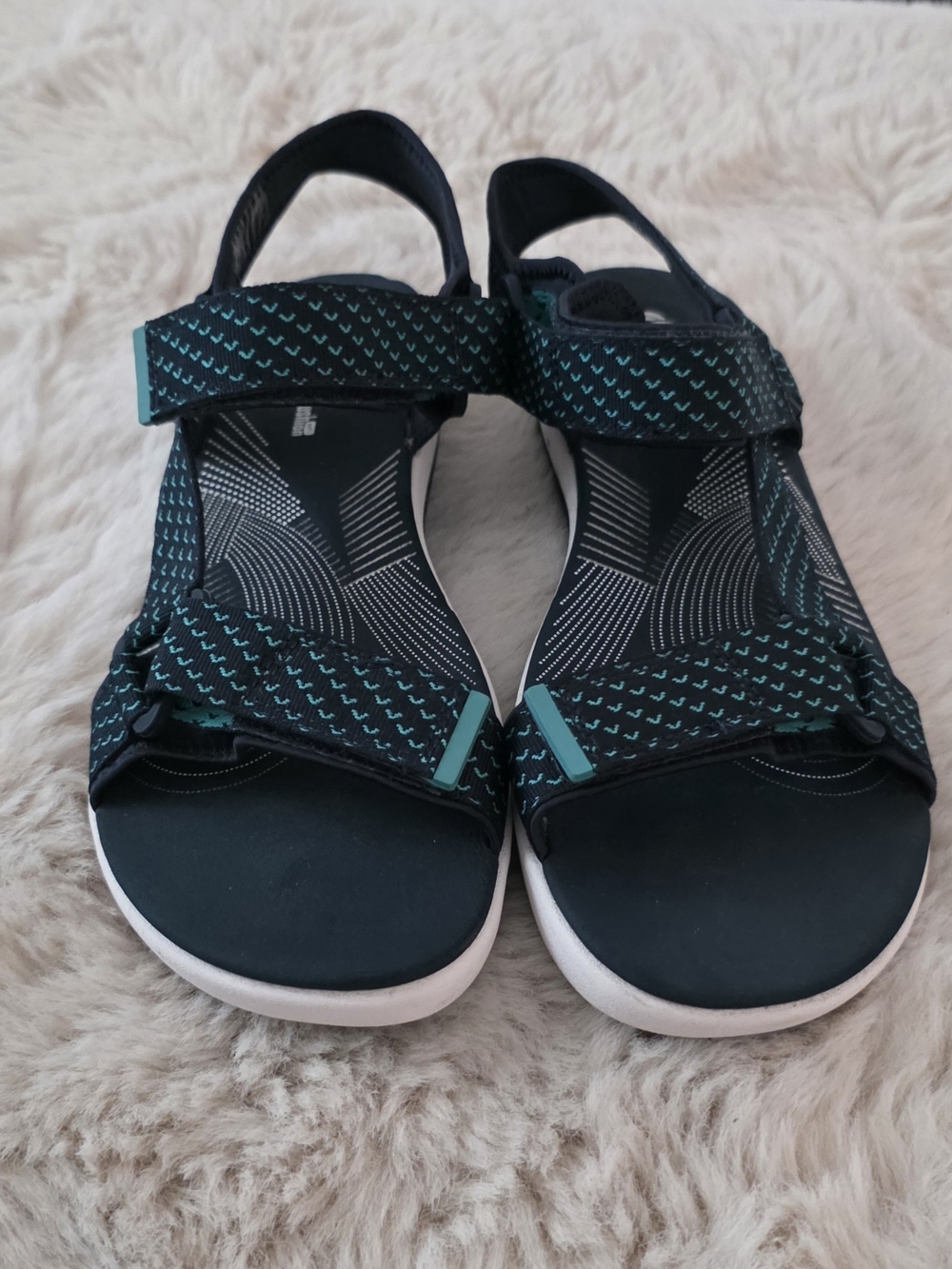 Clarks Cloudstepper Mira Shore Women’s Adjustable Teal & Black Comfort Sandals